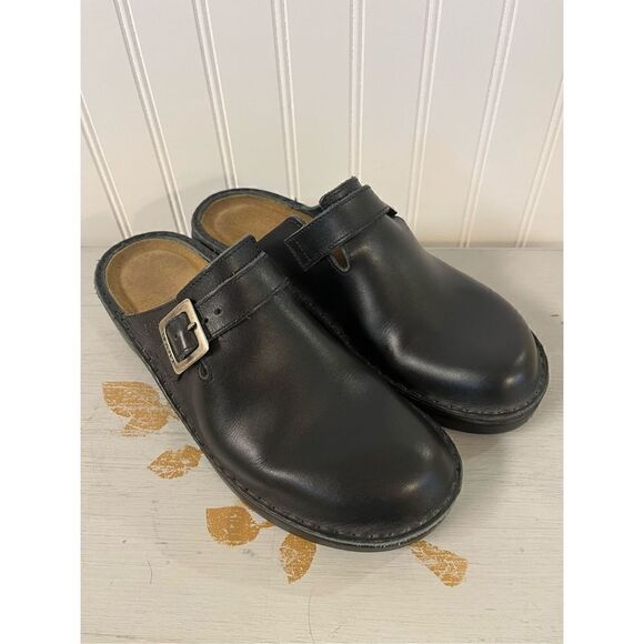Naot slip on clog mule style shoes black sz 38 or 7.5 - Picture 2 of 7